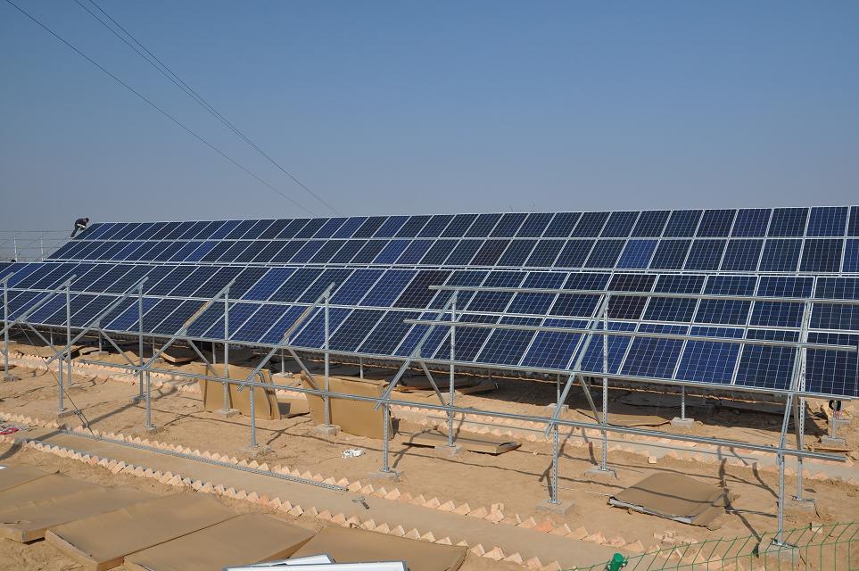 Ground mount solar mounting system