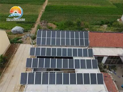 What are the components and advantages of the 30kw off grid solar system?